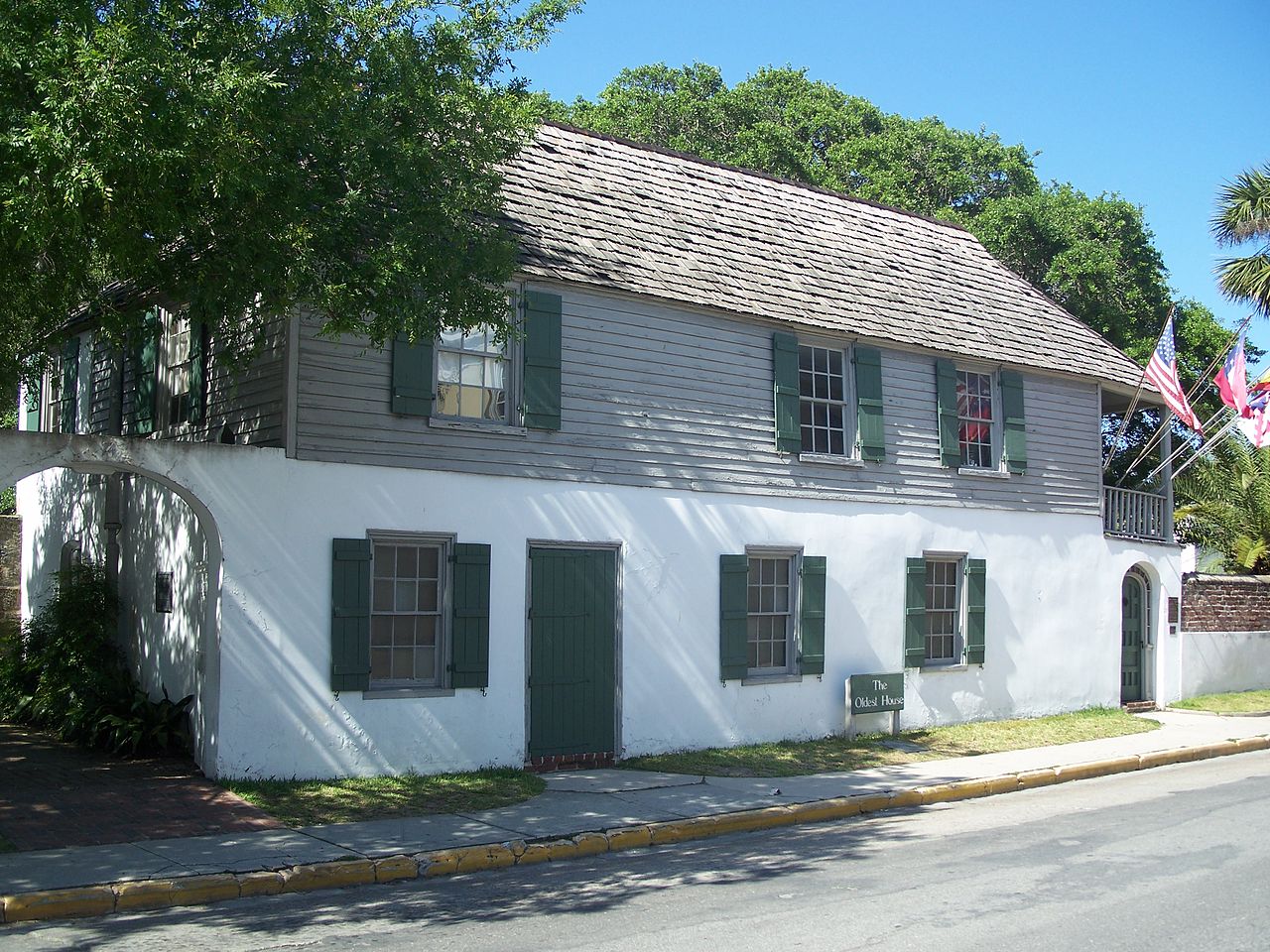 Gonzalez-Alvarez House, a National Historic Landmark.