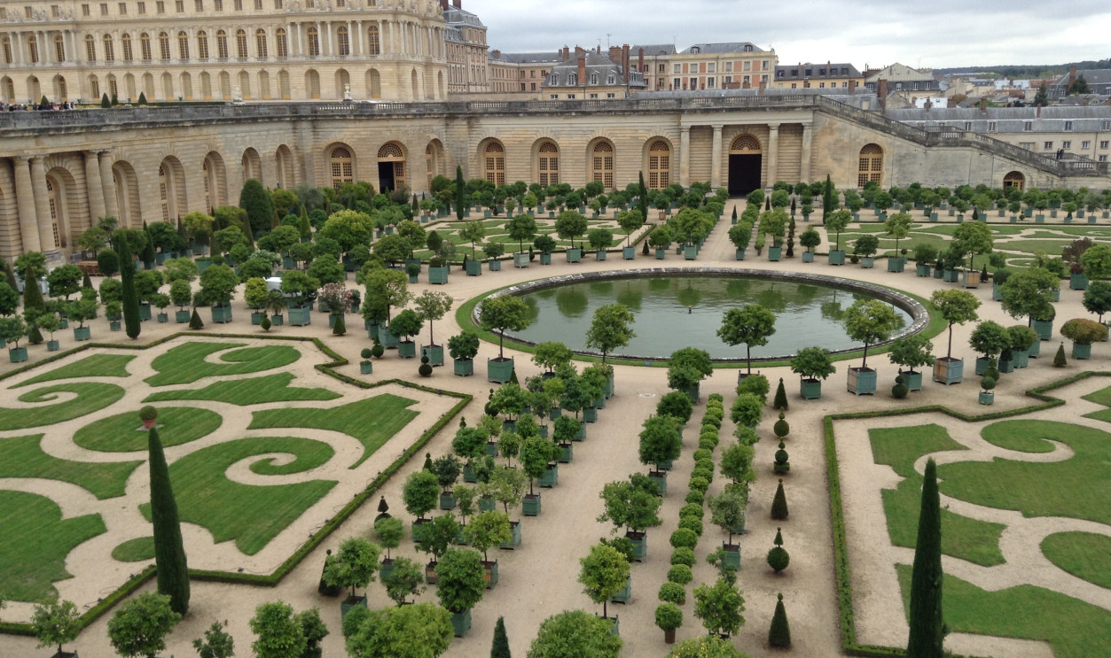 File:Versailles Château Orangerie 01.JPG