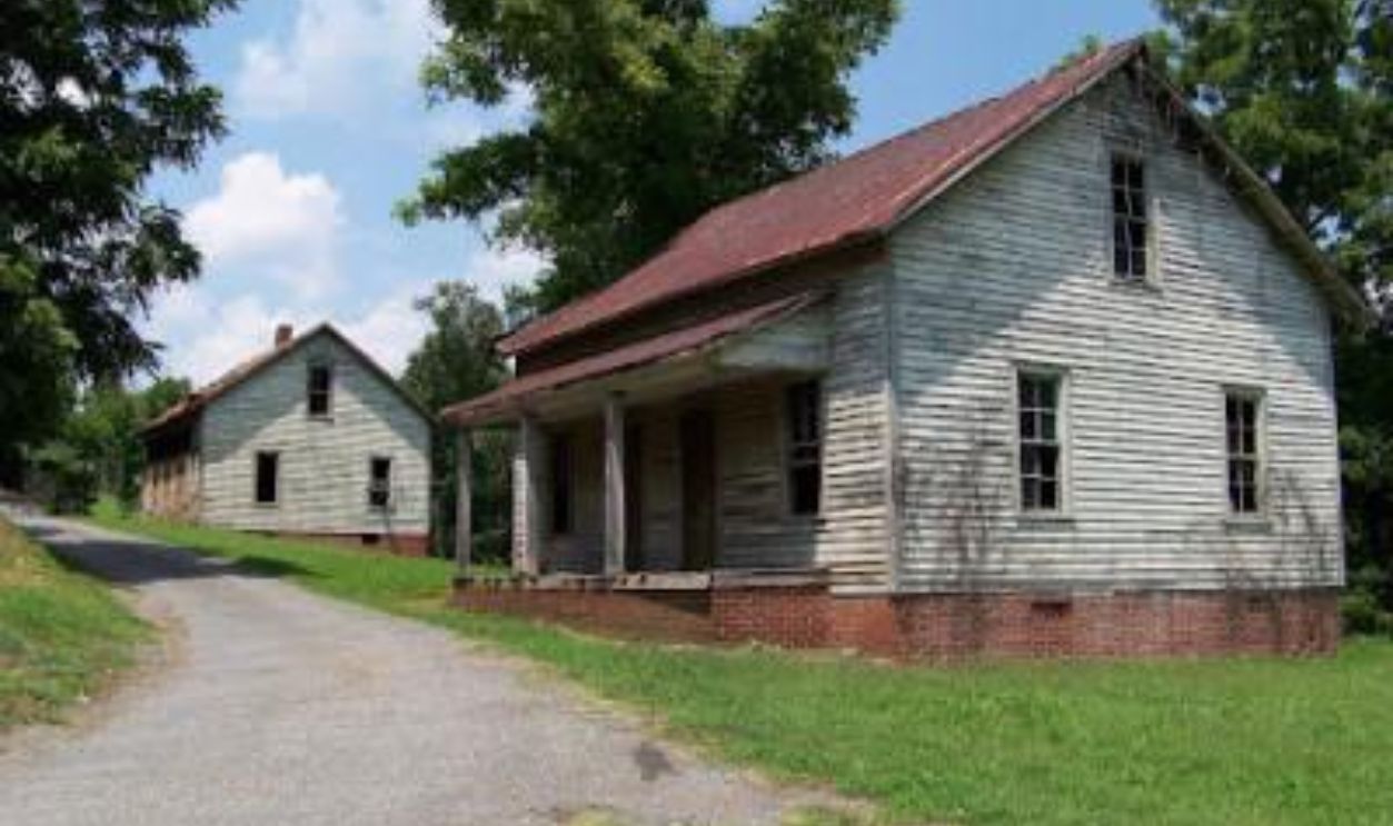 Henry River Mill Village, USA