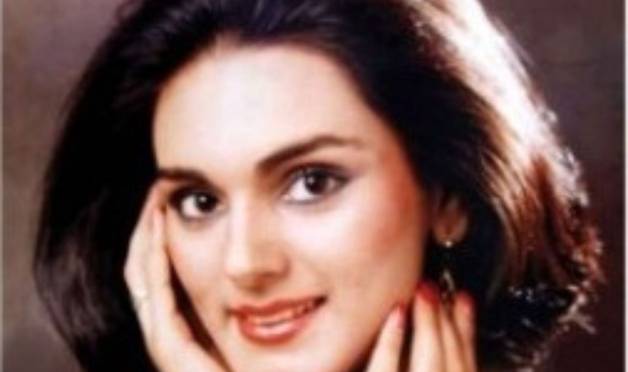 Heroic Flight Attendant