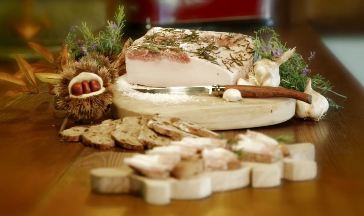 Valle d'Aosta Lard d'Arnad DOP