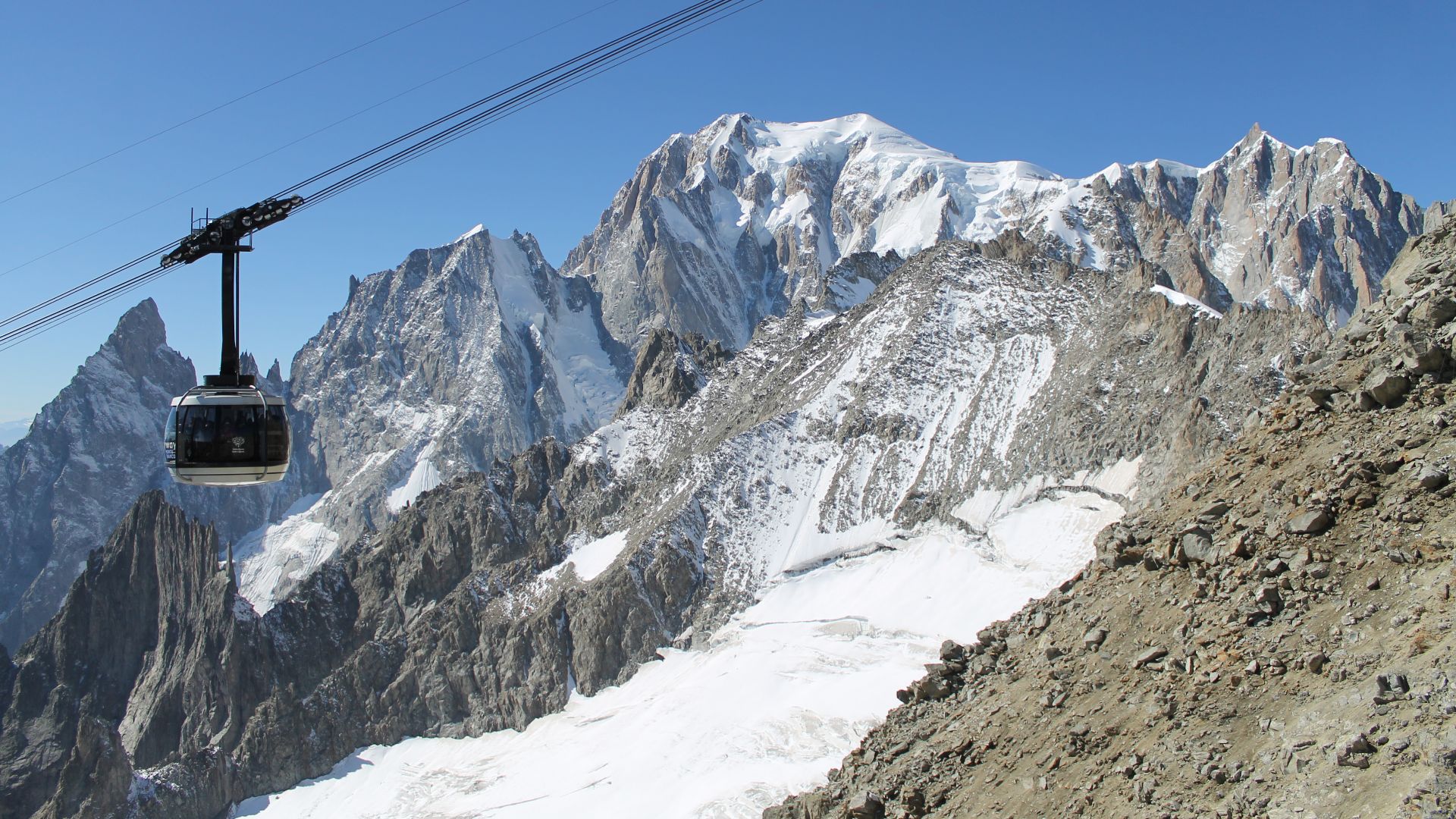 File:Skyway Mont Blanc.jpg