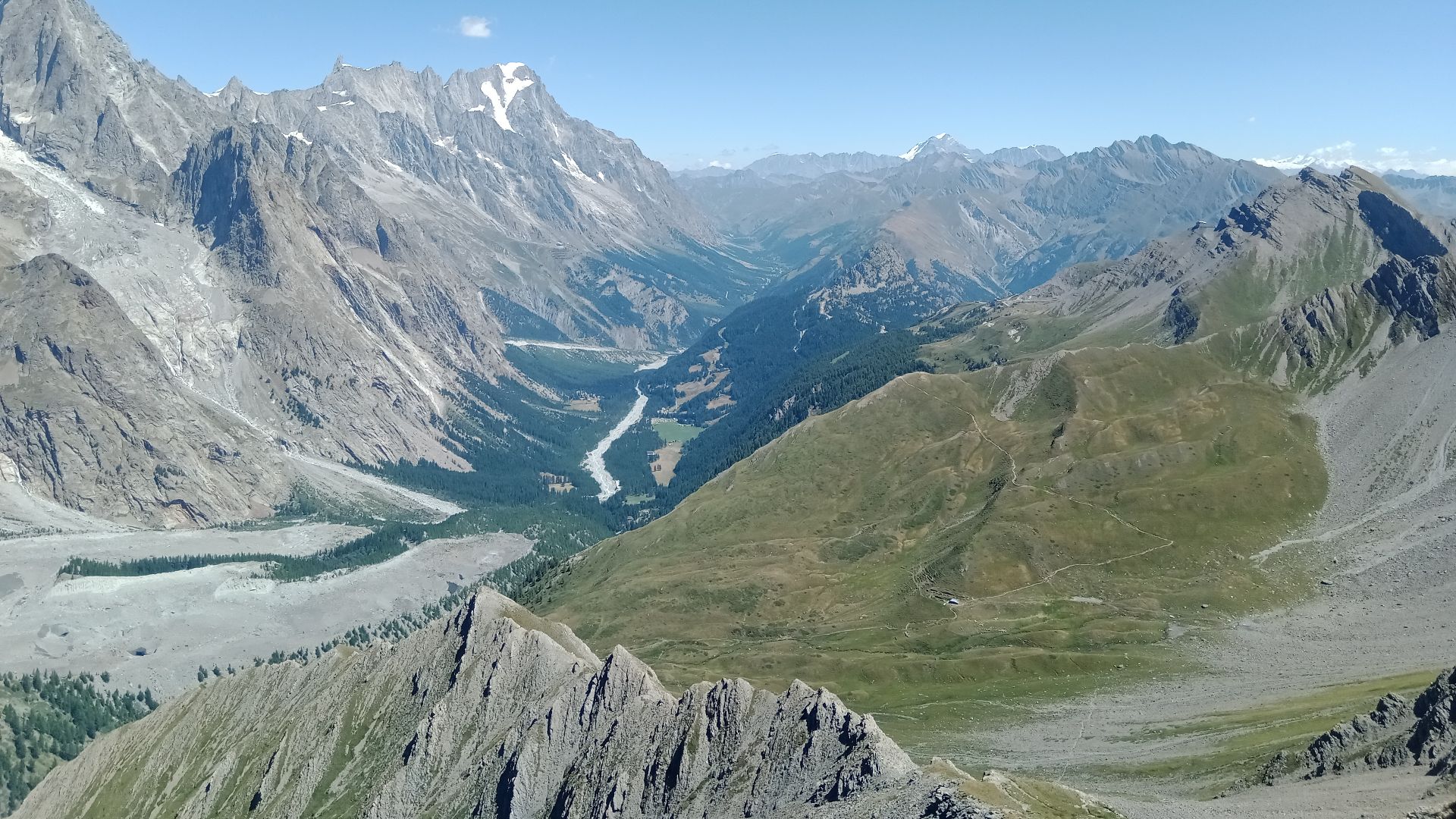 File:Val Ferret Mont Fortin.jpg