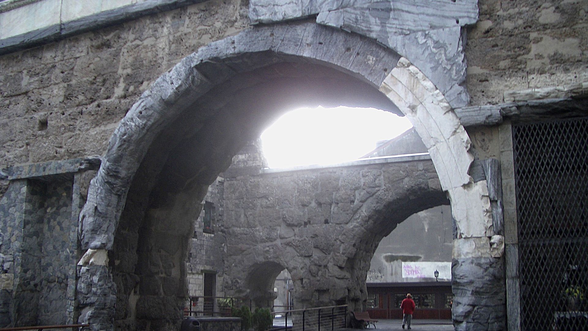 File:Aosta Porta Pretoria 01.JPG