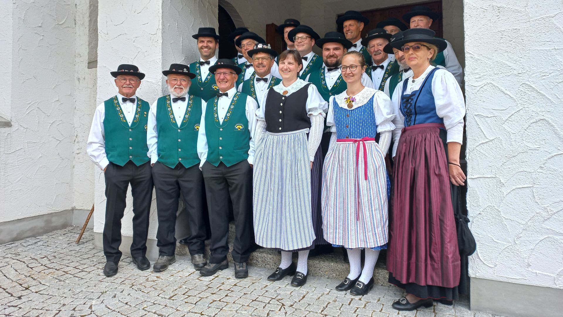 File:Dornbirn-Ebnit-Jodlerklub Altstaetten-Walsertracht-06ASD.jpg