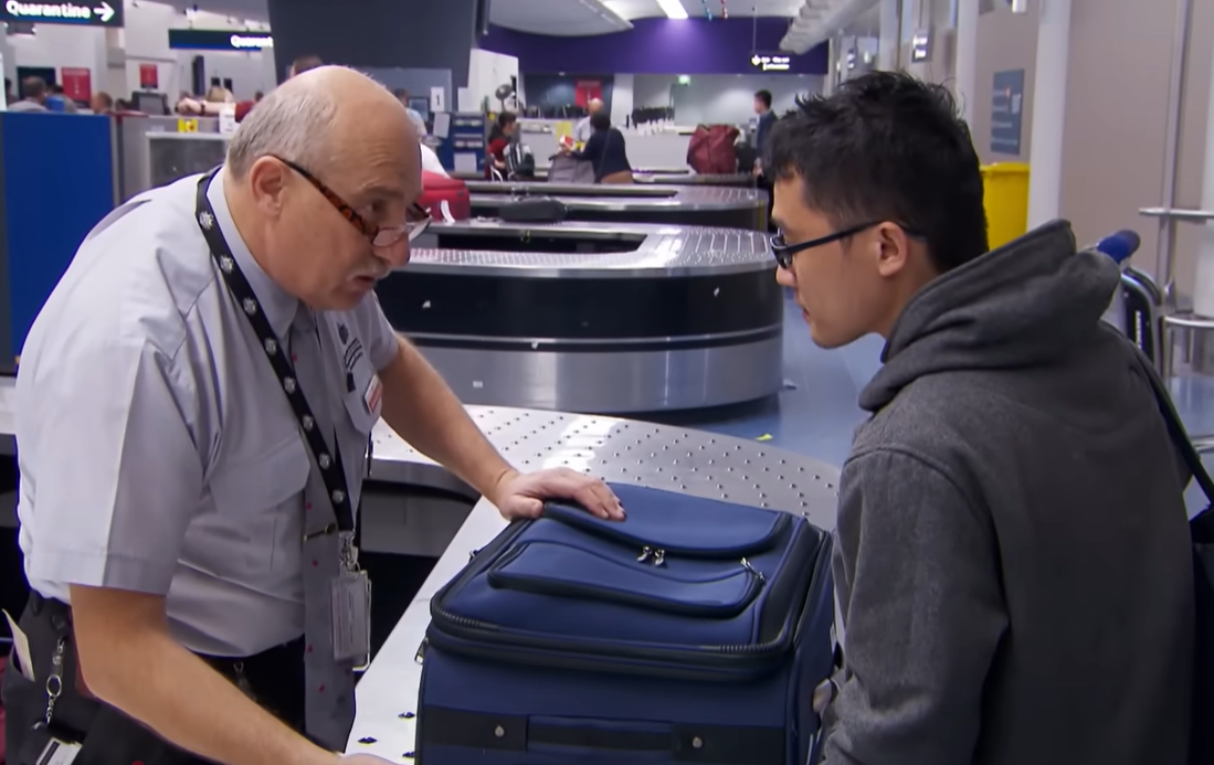 Screenshot from TV series - Border Security: Australia's Front Line (2004-)