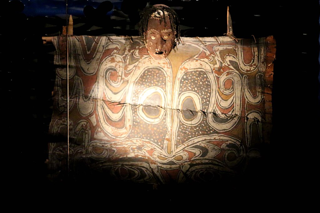 Papua New Guinea tribe artefact