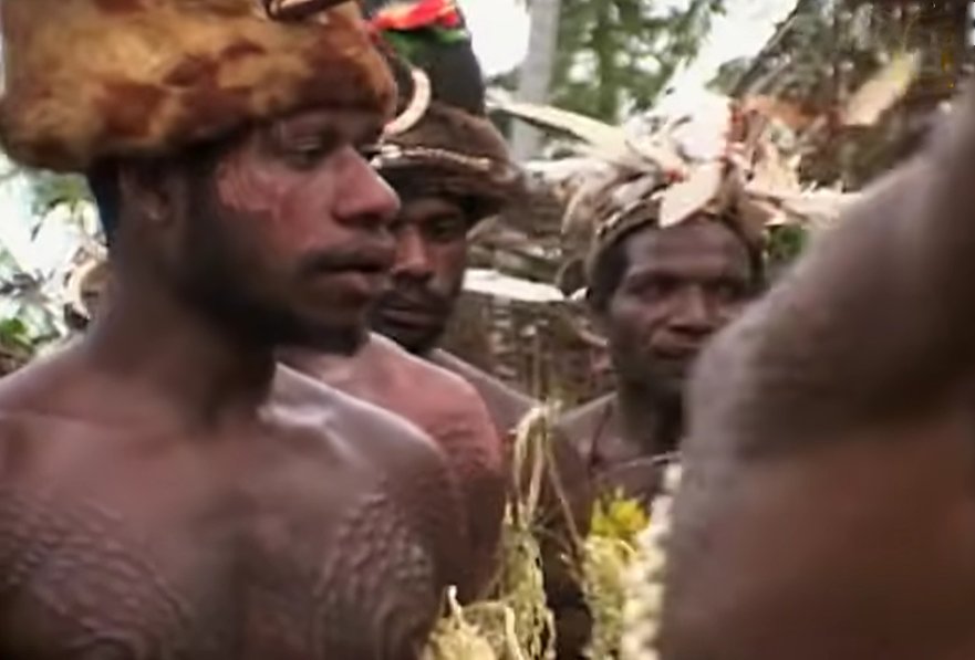 Papua New Guinea tribe