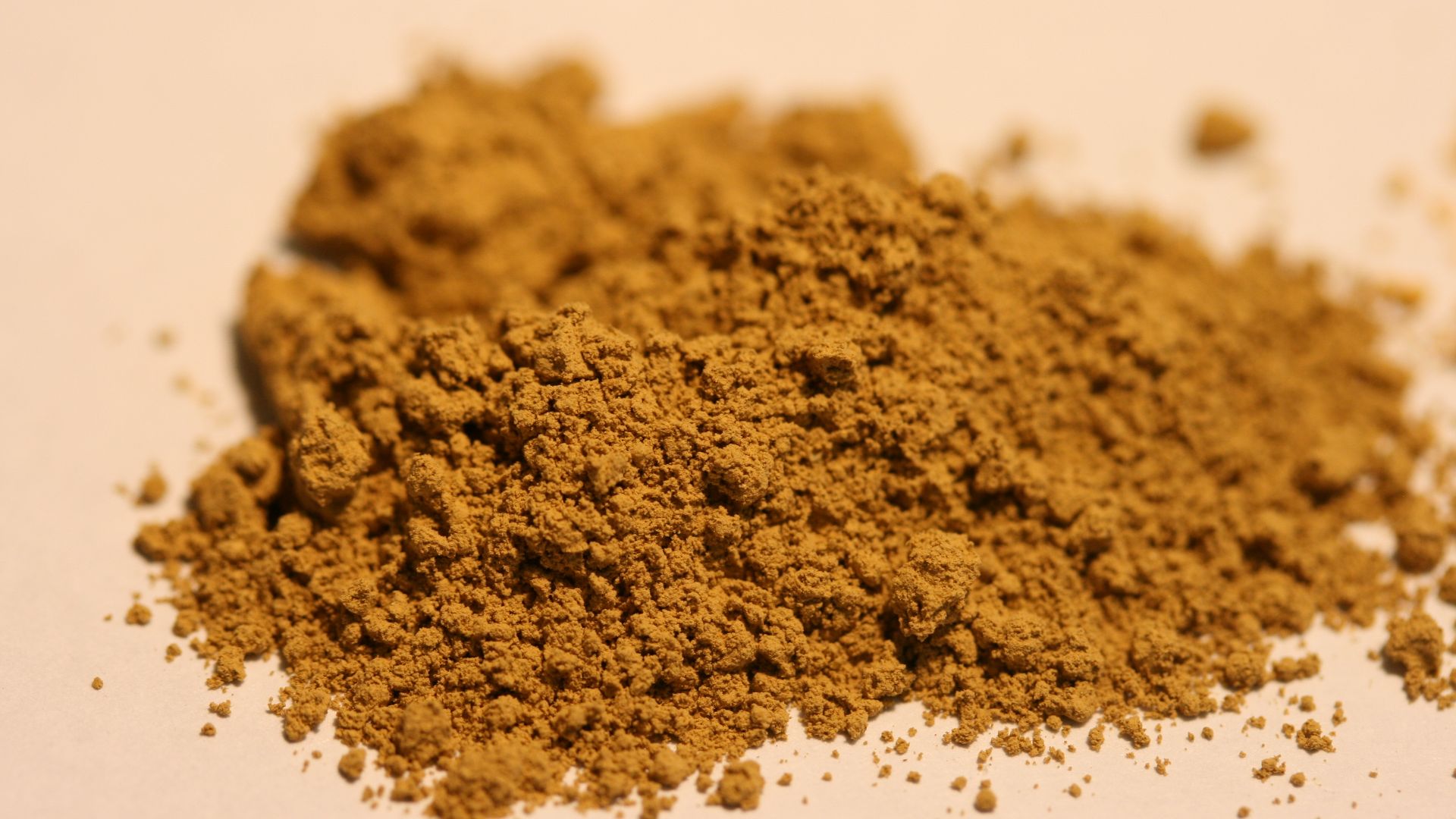 File:Hellocker- Pigment.JPG