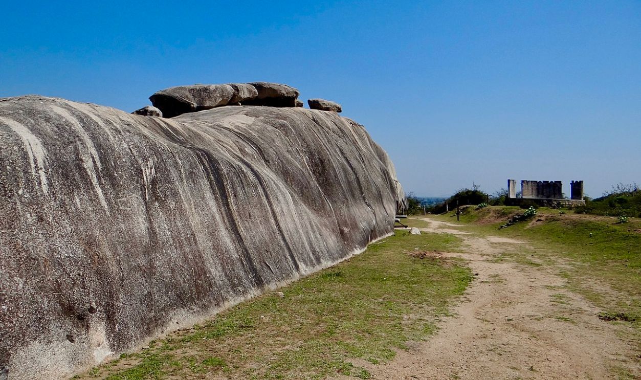 Lomas Rishi Cave Exterior