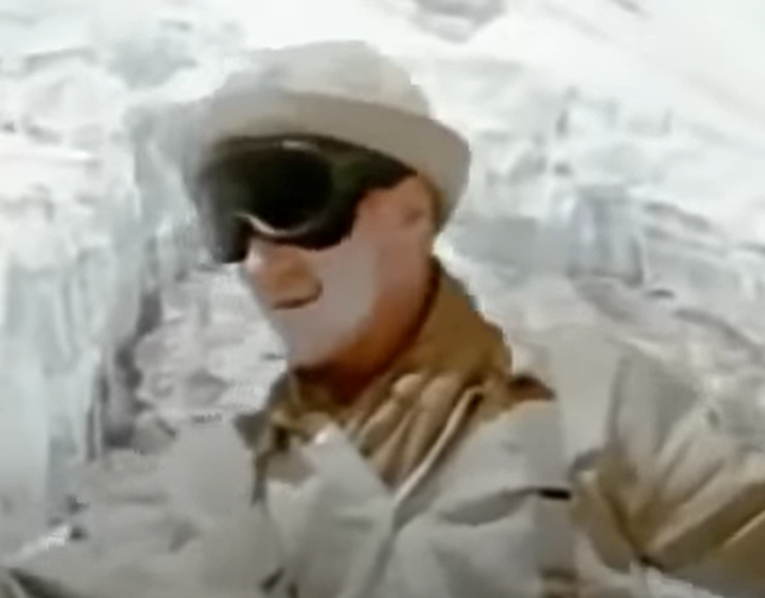 Screenshot from - The Race for Everest (2003)