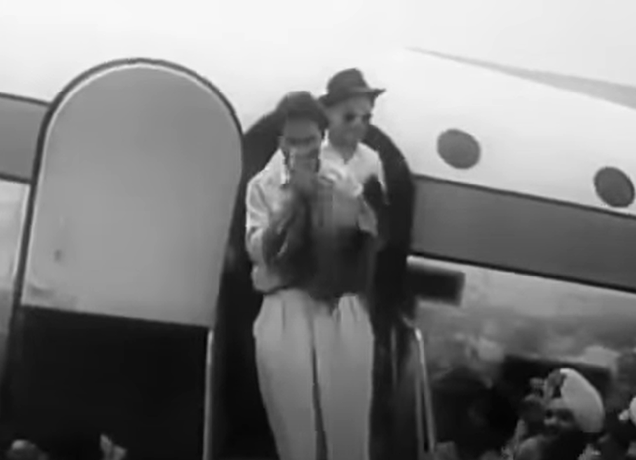 Screenshot from - The Race for Everest (2003)