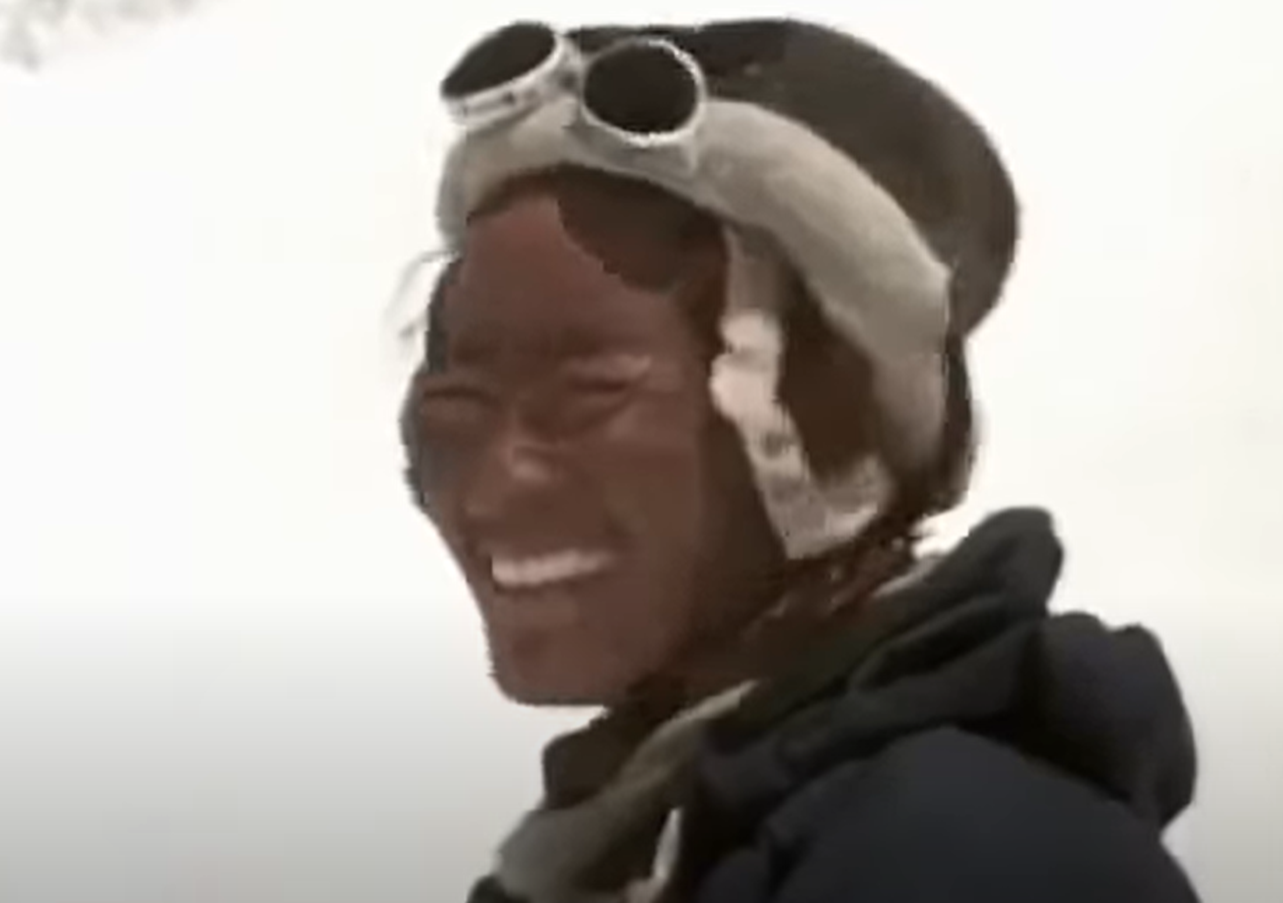 Screenshot from - The Race for Everest (2003)