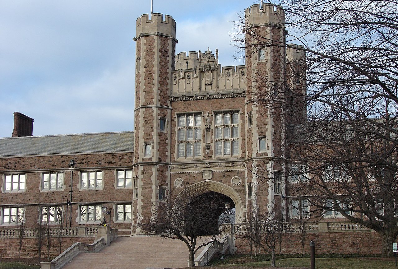 Brookings Hall at Washington University in St. Louis