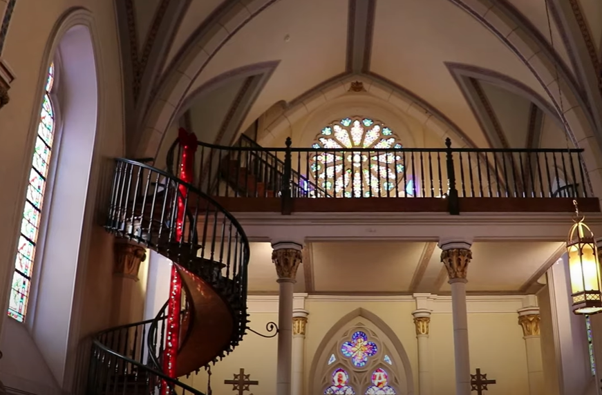 Screenshot of the The Miraculous Staircase of Loretto Chapel