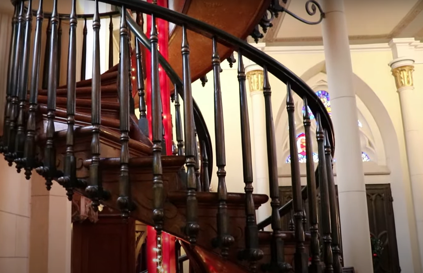 Screenshot of the The Miraculous Staircase of Loretto Chapel