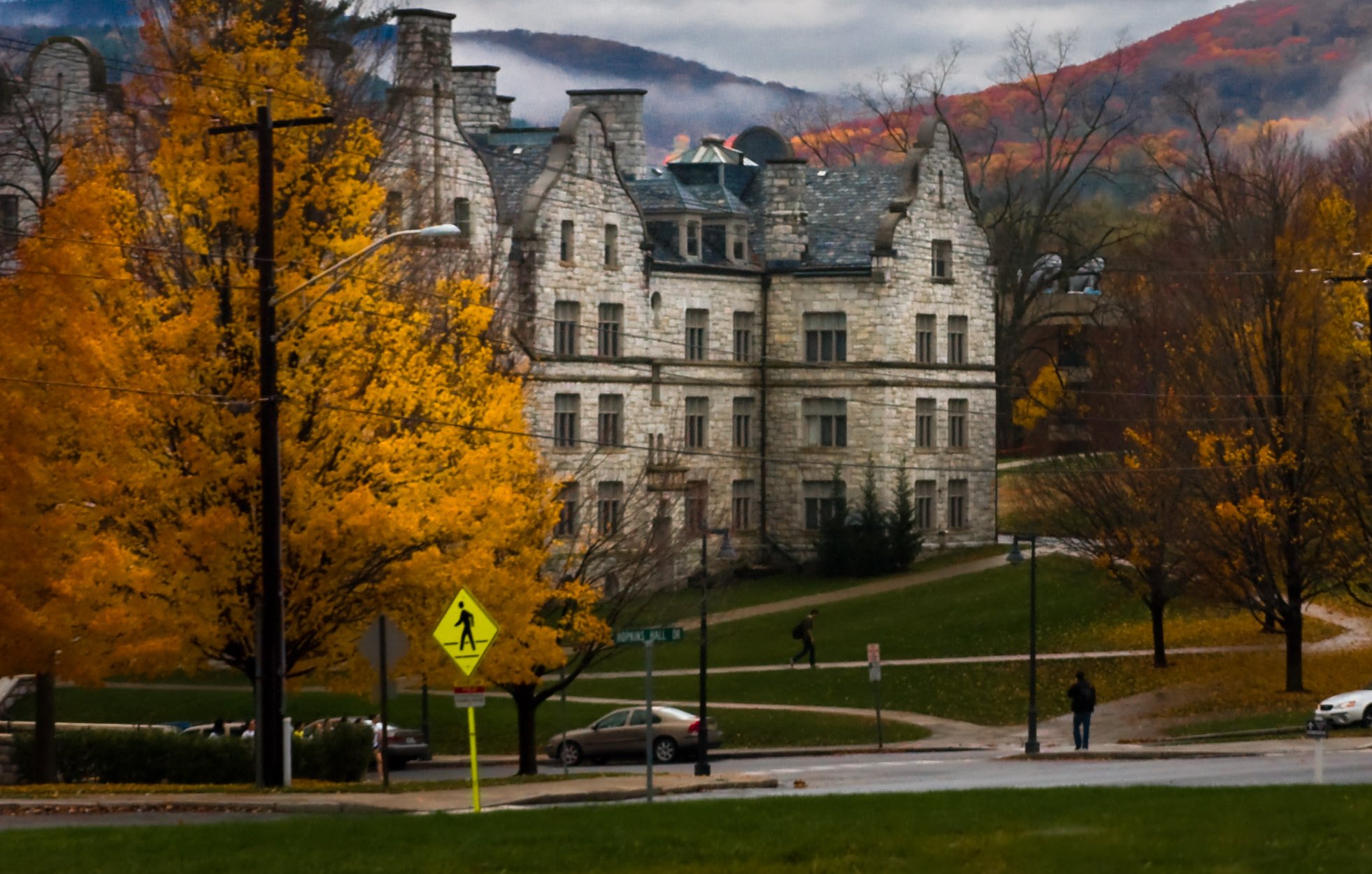 Morgan Hall of Williams College in the fall