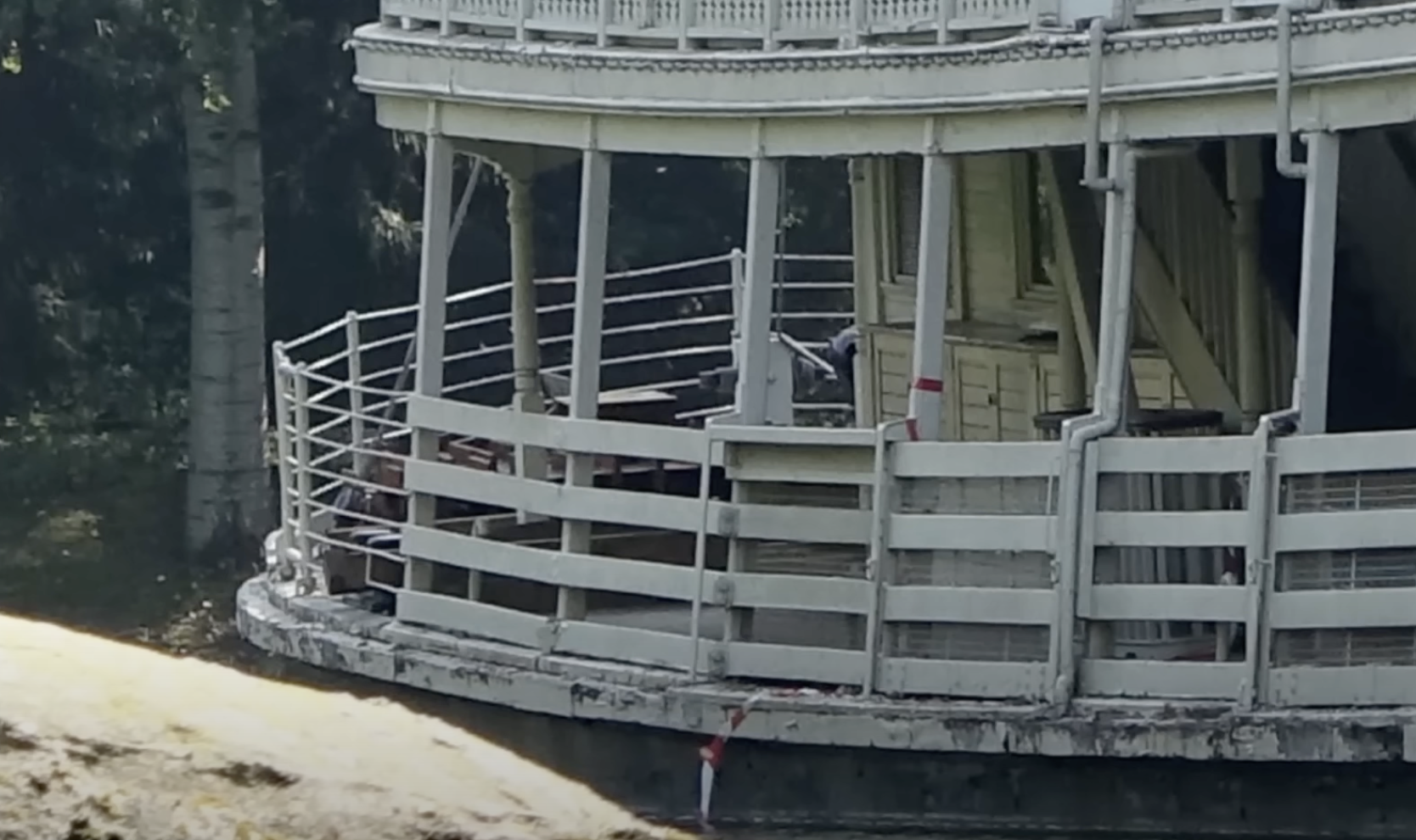 Disney Twain Riverboat2