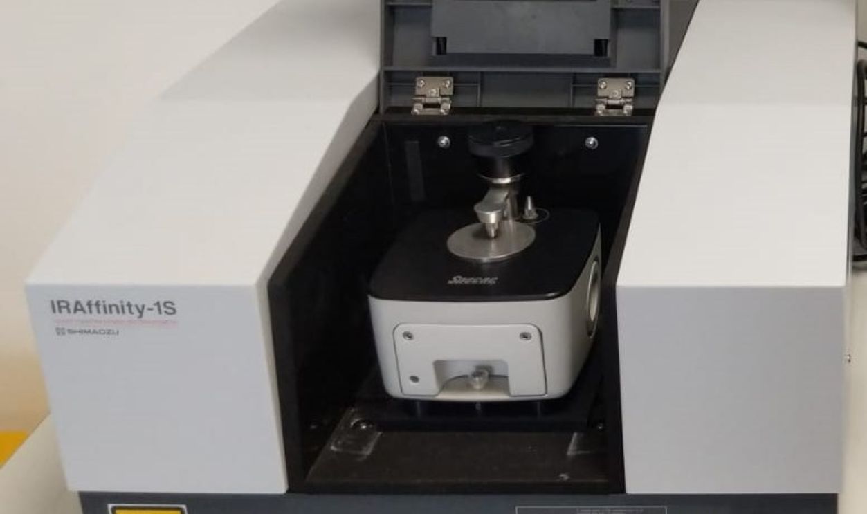  FTIR Spectrometer