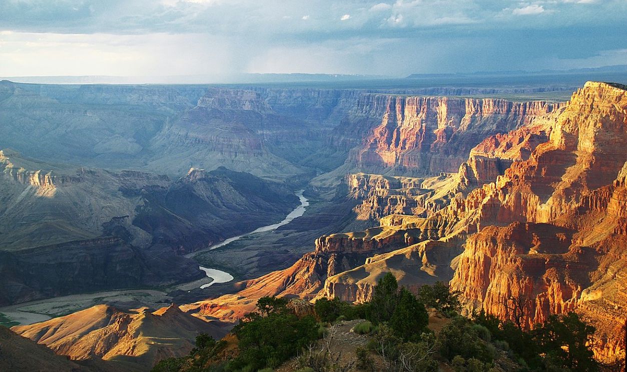  Grand Canyon