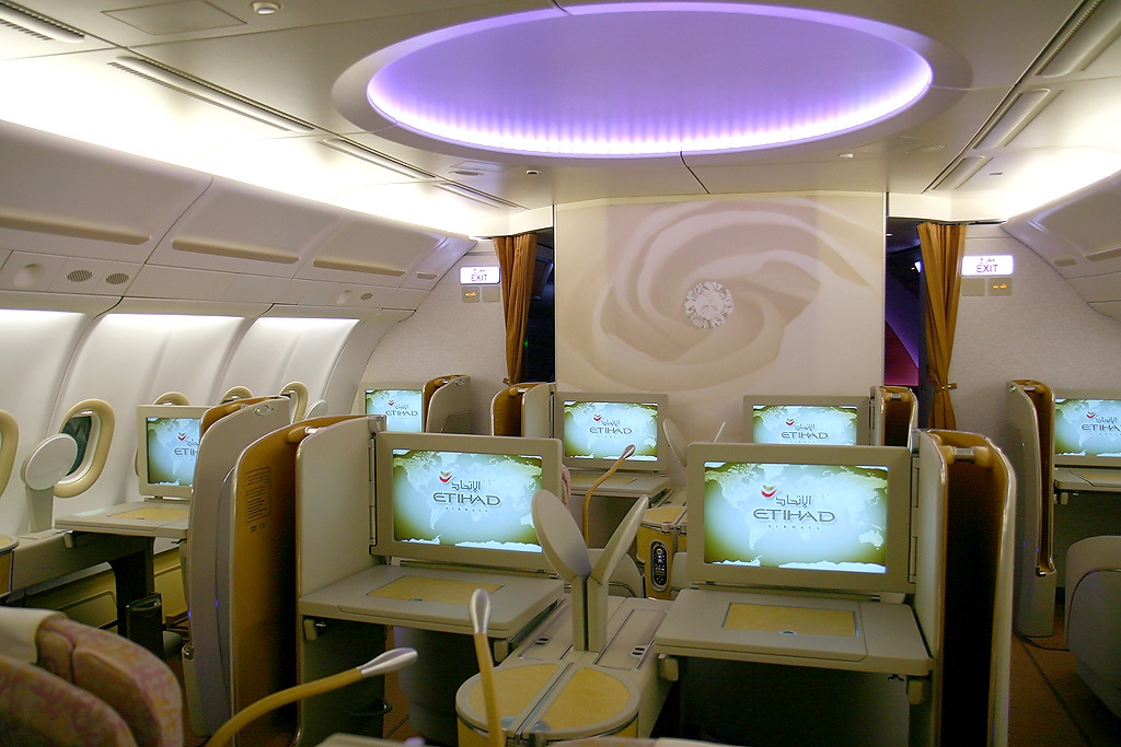 Etihad Airways Airbus A340-541