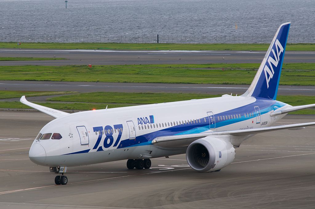 ANA Boeing 787 Dreamliner 