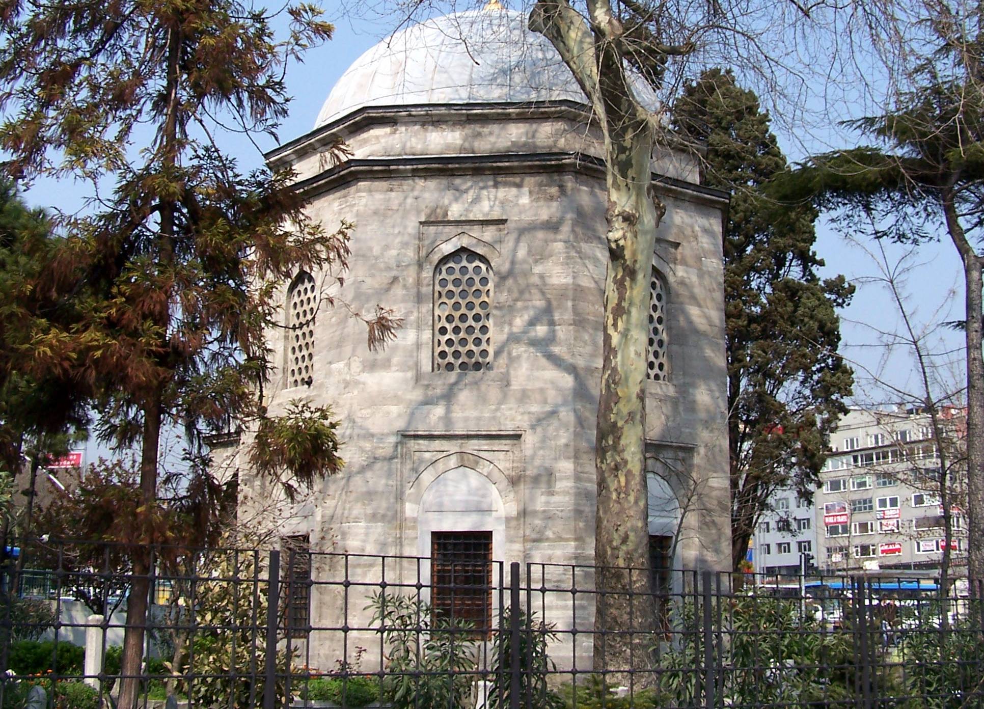 Hayreddin Barbarossa tomb