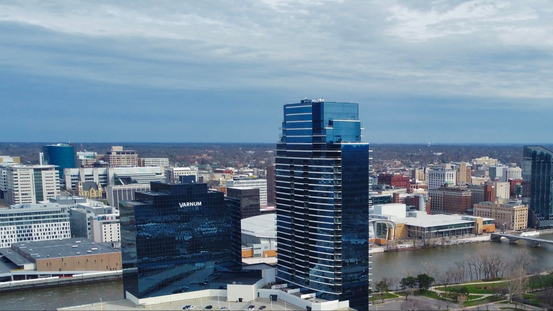 File:Grand Rapids, Michigan skyline April 2022.jpg
