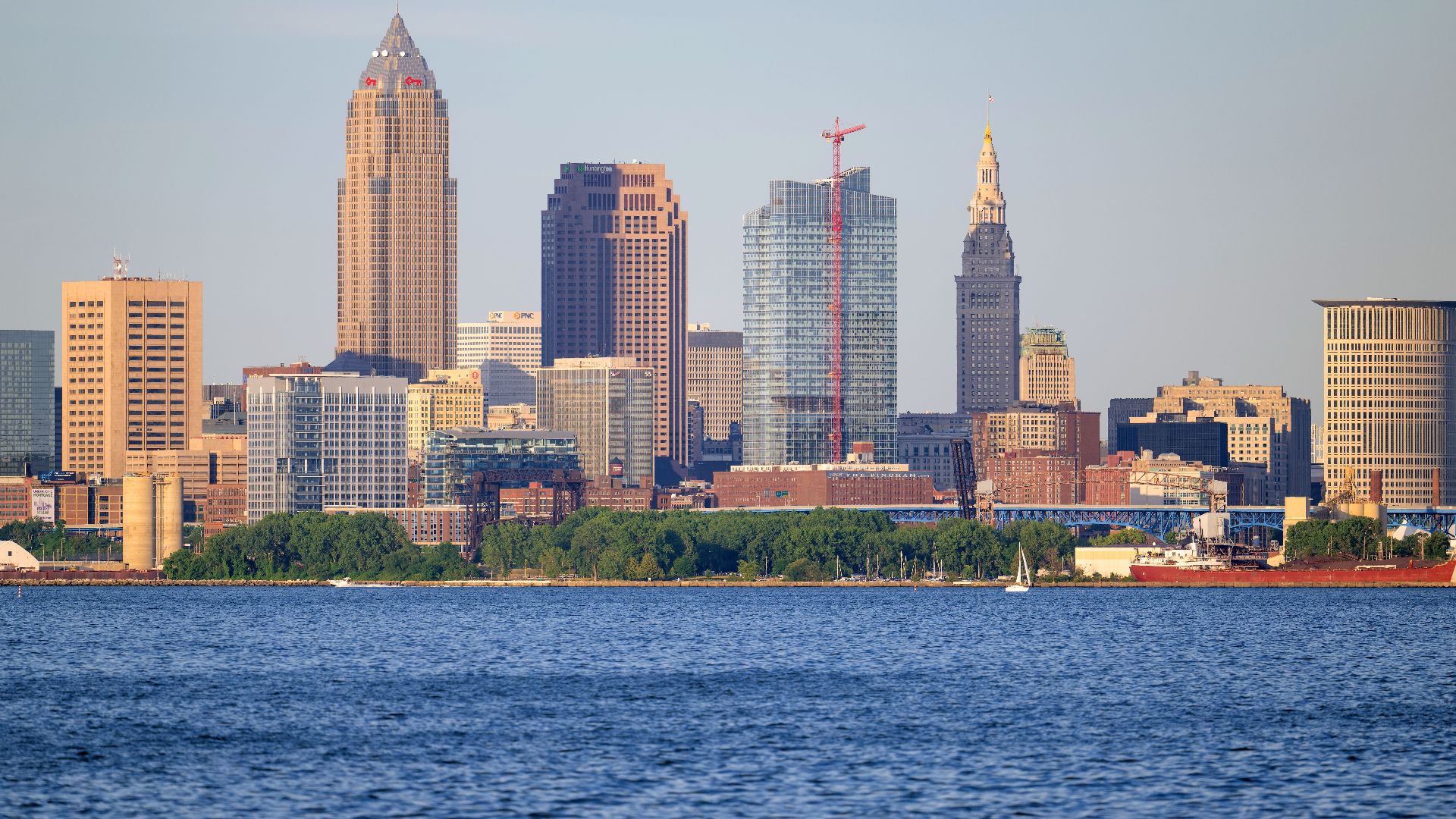 File:Cleveland skyline from Lakewood Park, June 2024.jpg
