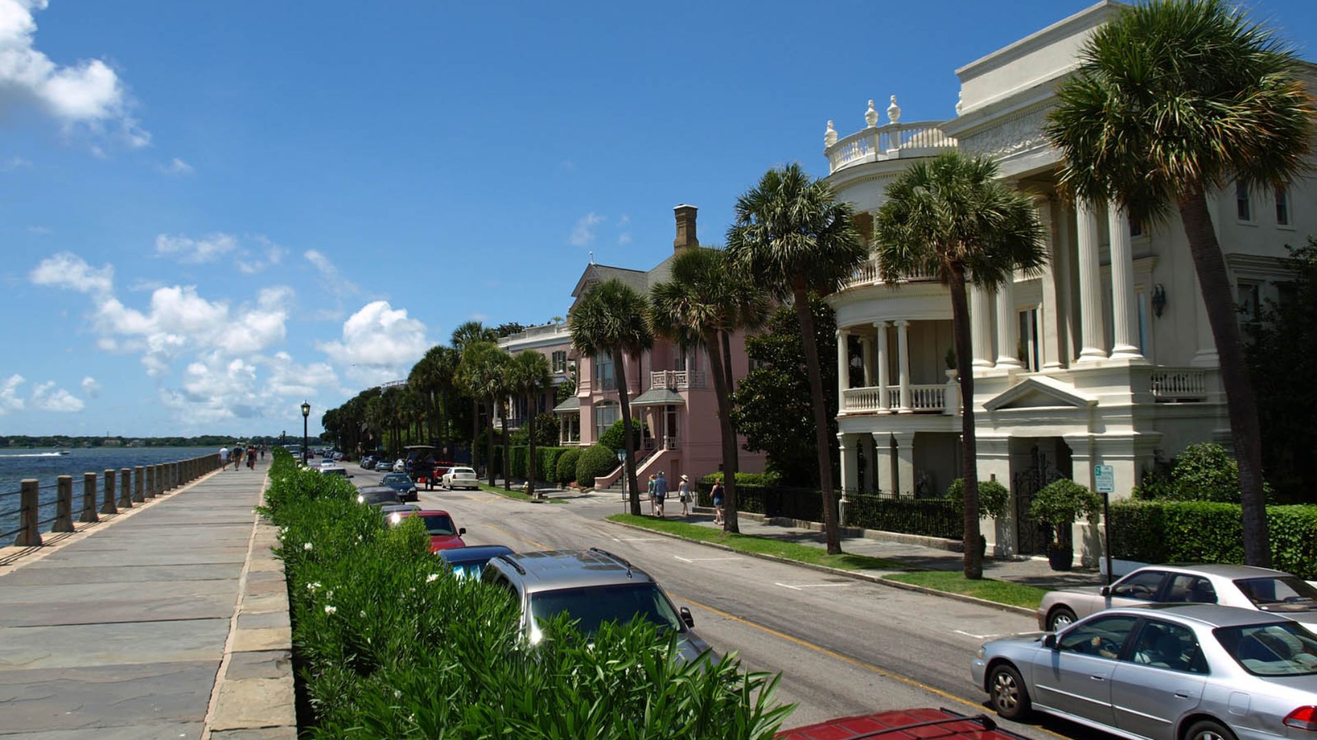 File:East Battery Street Charleston Aug2010.jpg