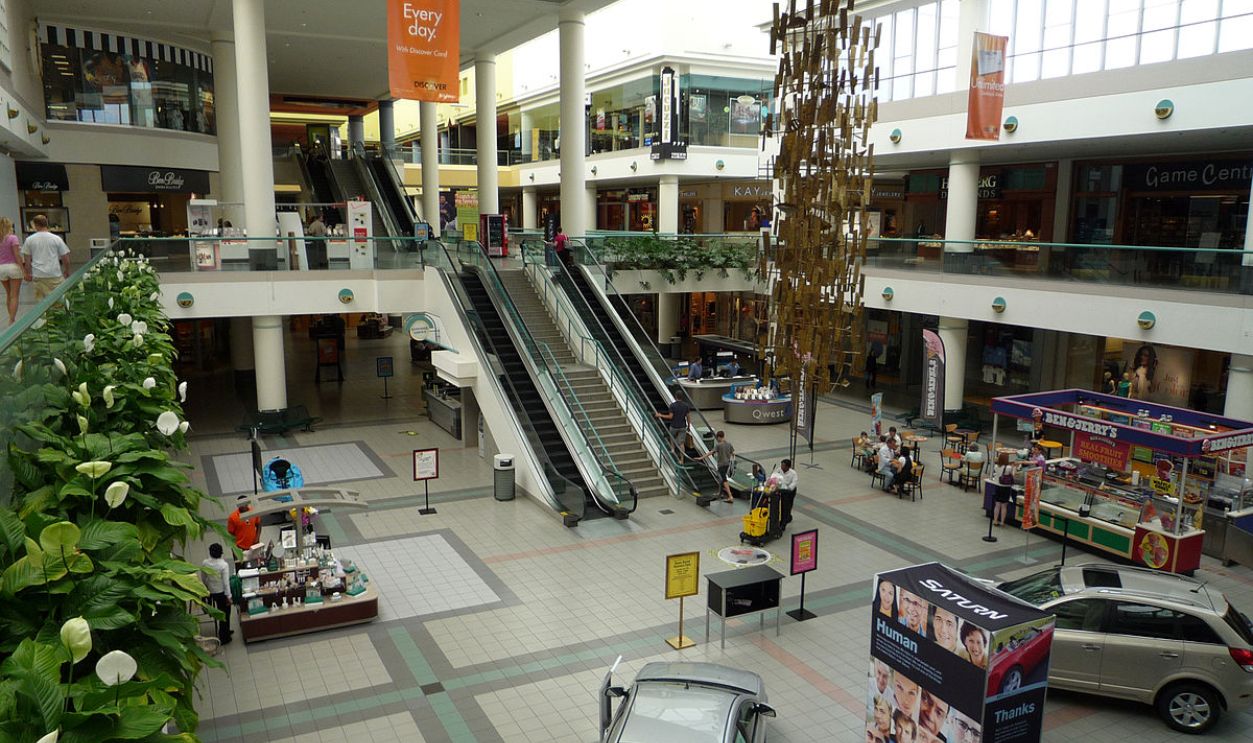 Southdale Center, Edina, Minnesota