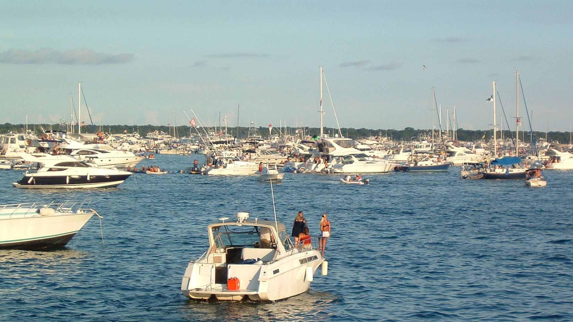 File:Columbus Day weekend boaters at Biscayne Bay.jpg