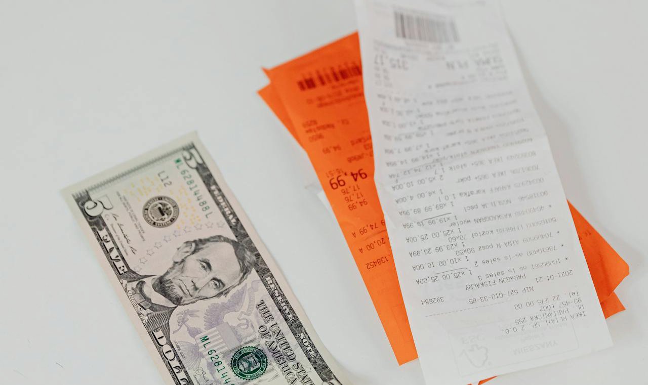 Paper Money and Bills