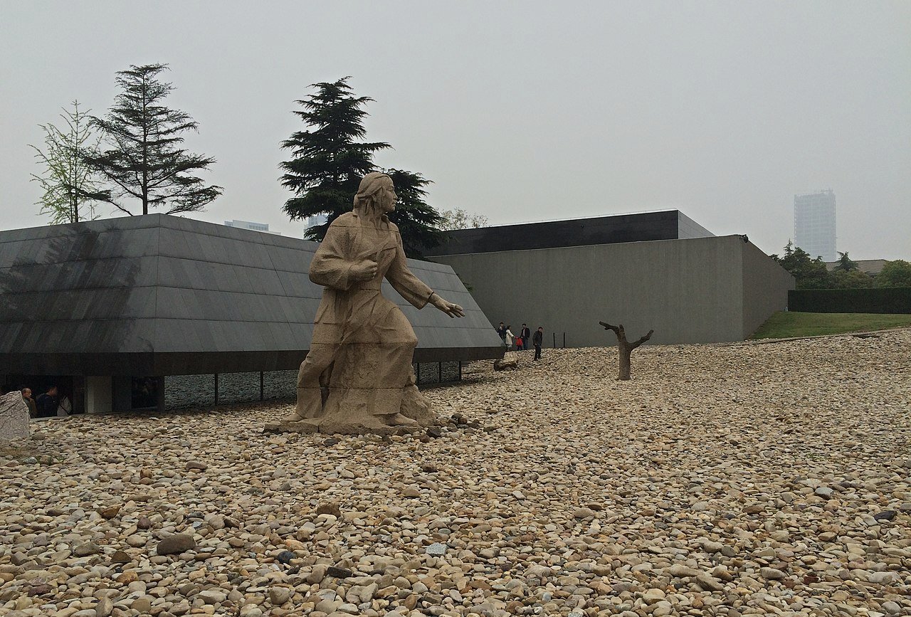 Cemetery Square of the Memorial Hall