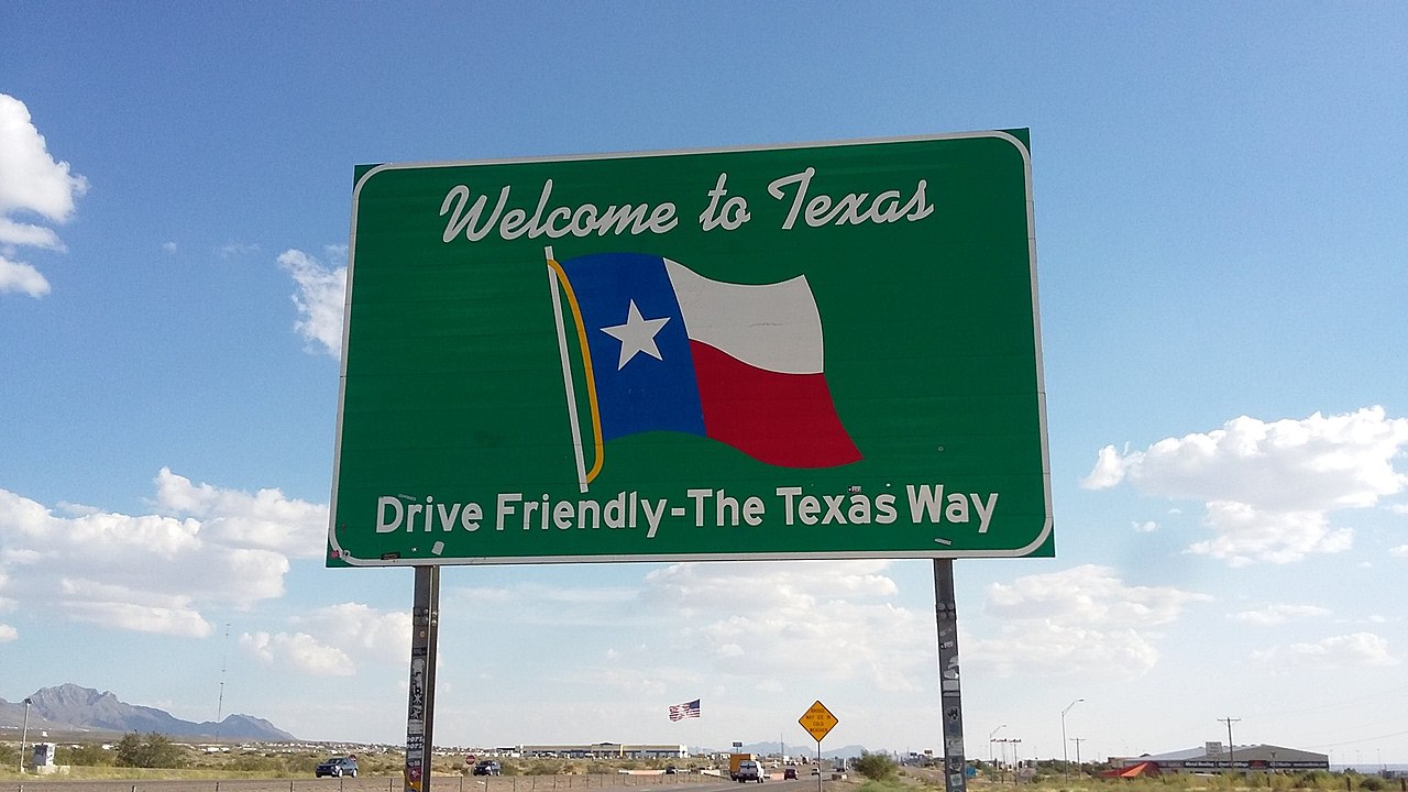 Texas border sign