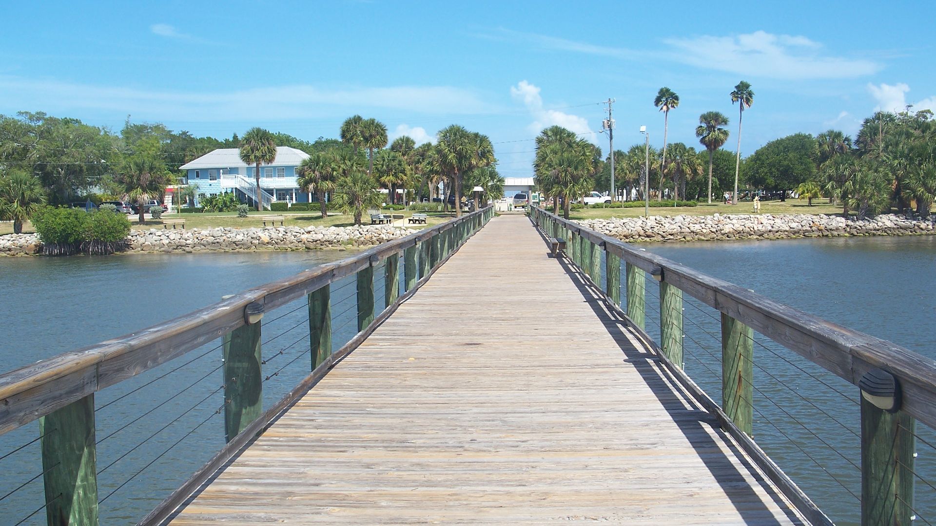 File:Melbourne Beach FL old pier09.jpg