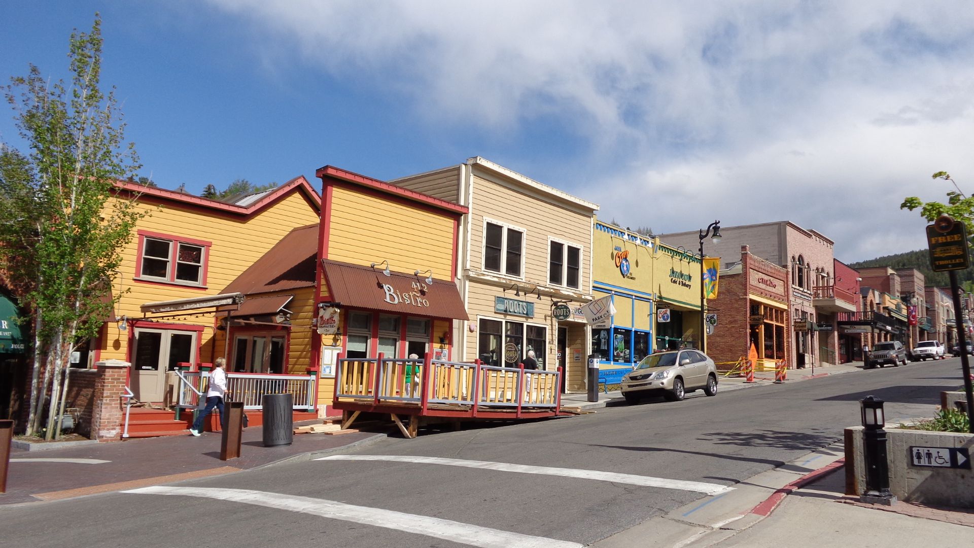 File:View on Main Street in Park City Utah.JPG
