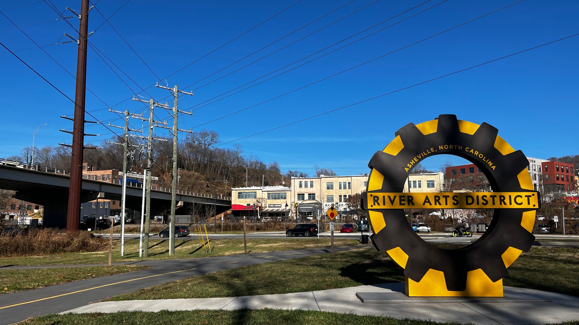 File:River Arts District Nov 2022.jpg