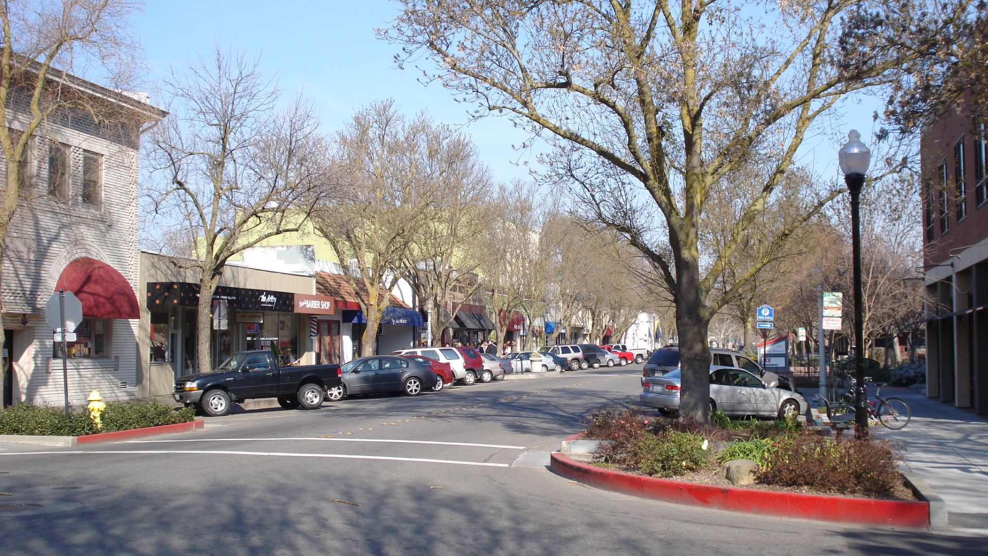 File:Downtown Davis1 2008.JPG