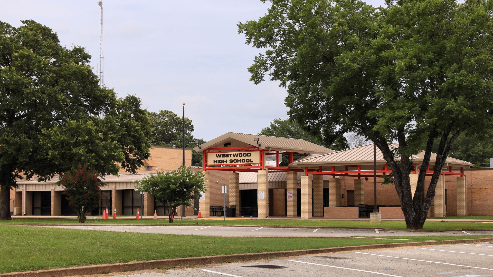 File:Westwood High School Palestine Texas 2019.jpg