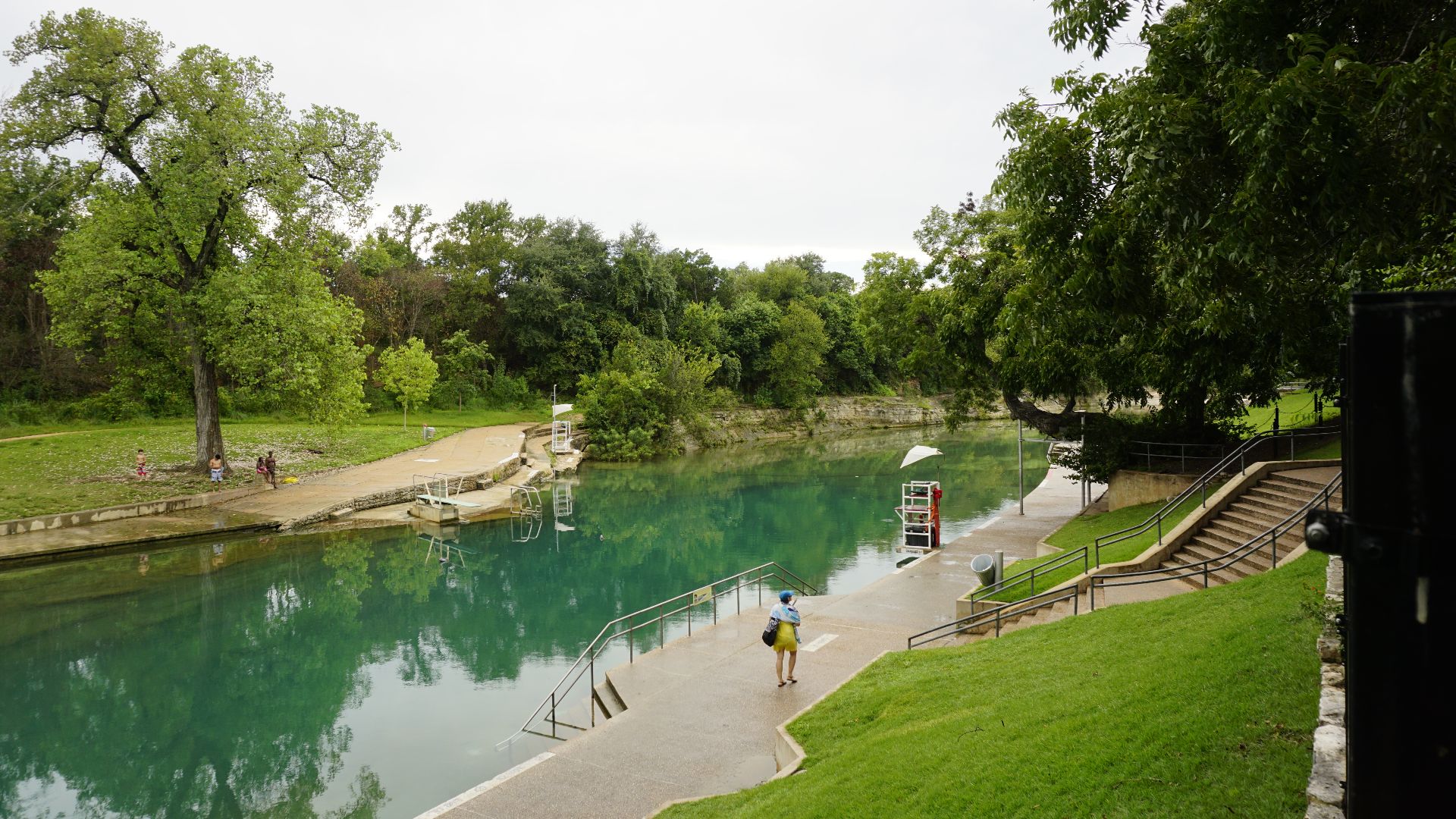 File:Barton Springs Pool 20160905155819.jpg