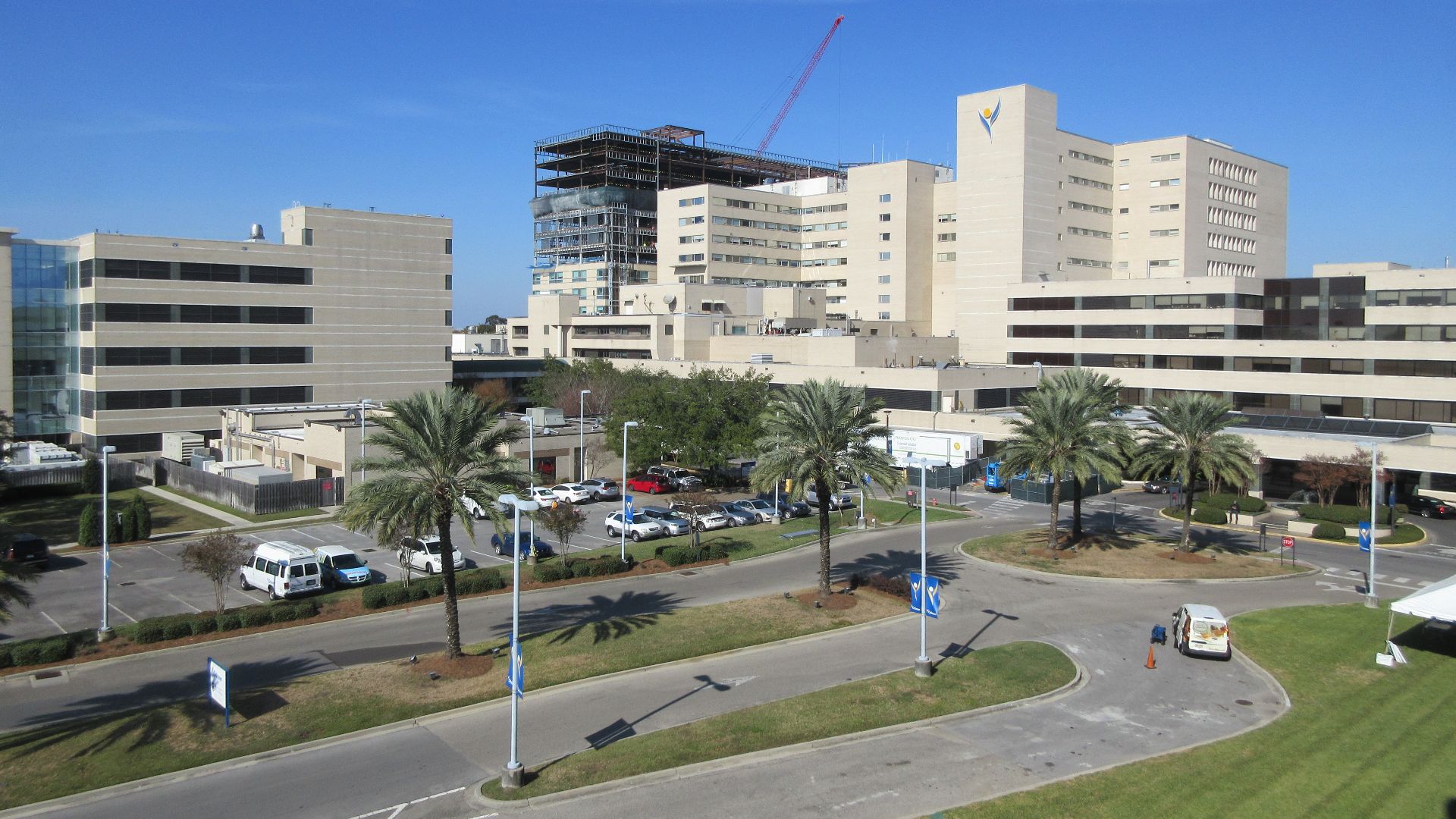 File:Ochsner Garage View Jefferson Louisiana Dec 2016 13.jpg