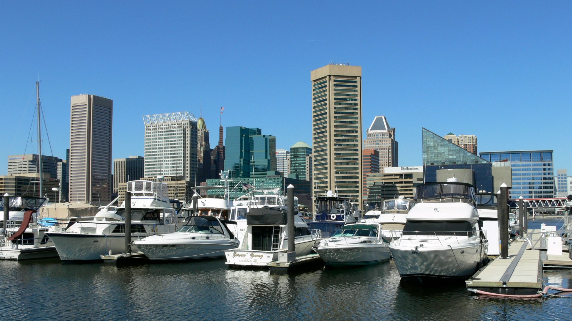 File:Bmoreharbor.JPG
