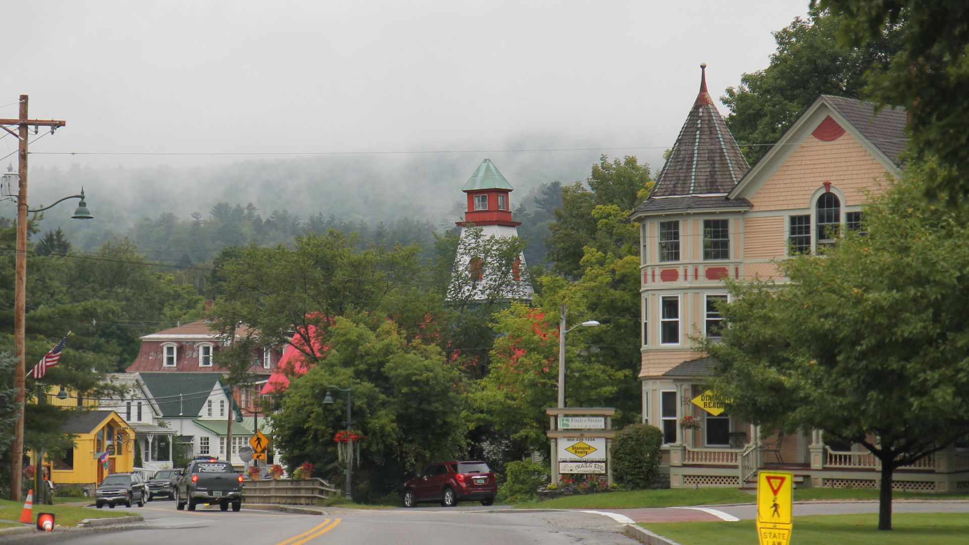 File:Ludlow VT Downtown VT103.jpg