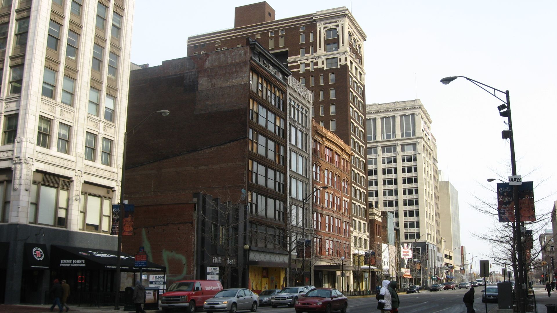 File:Washington Street in downtown Indianapolis.jpg
