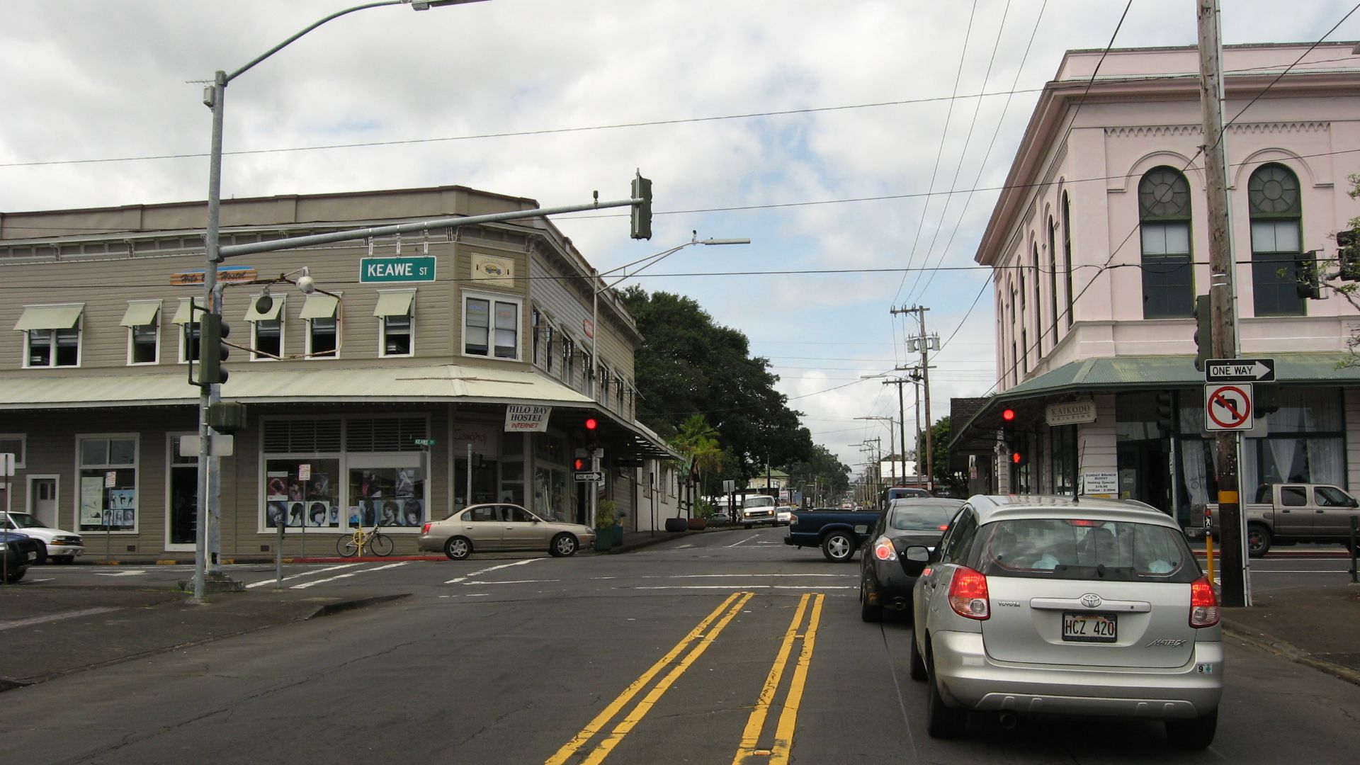 File:Hilo, Hawaii (4529155714).jpg