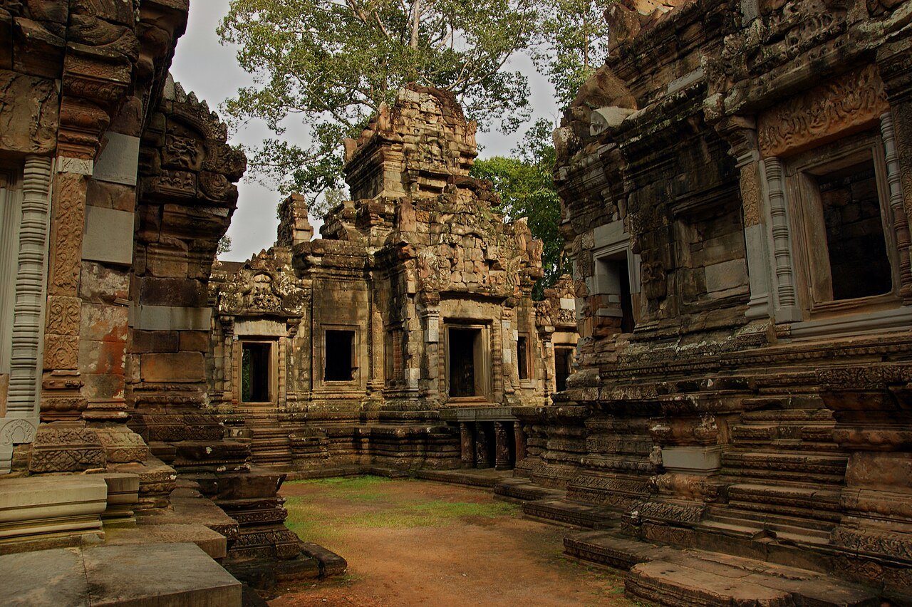 Angkor Chau Say Tevoda - Hindu temple