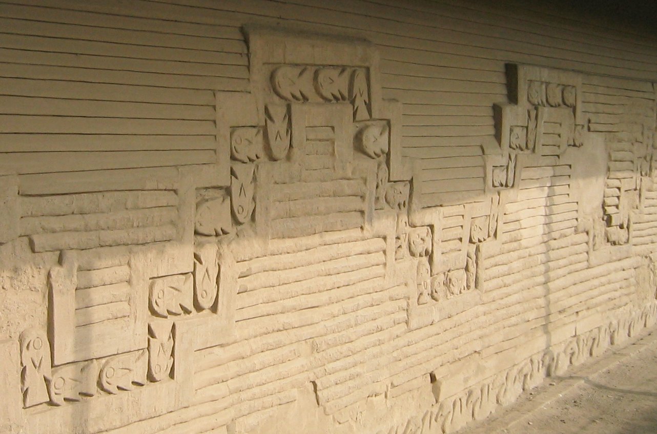 Carvings of fish in the Tschudi Complex, Chan Chan