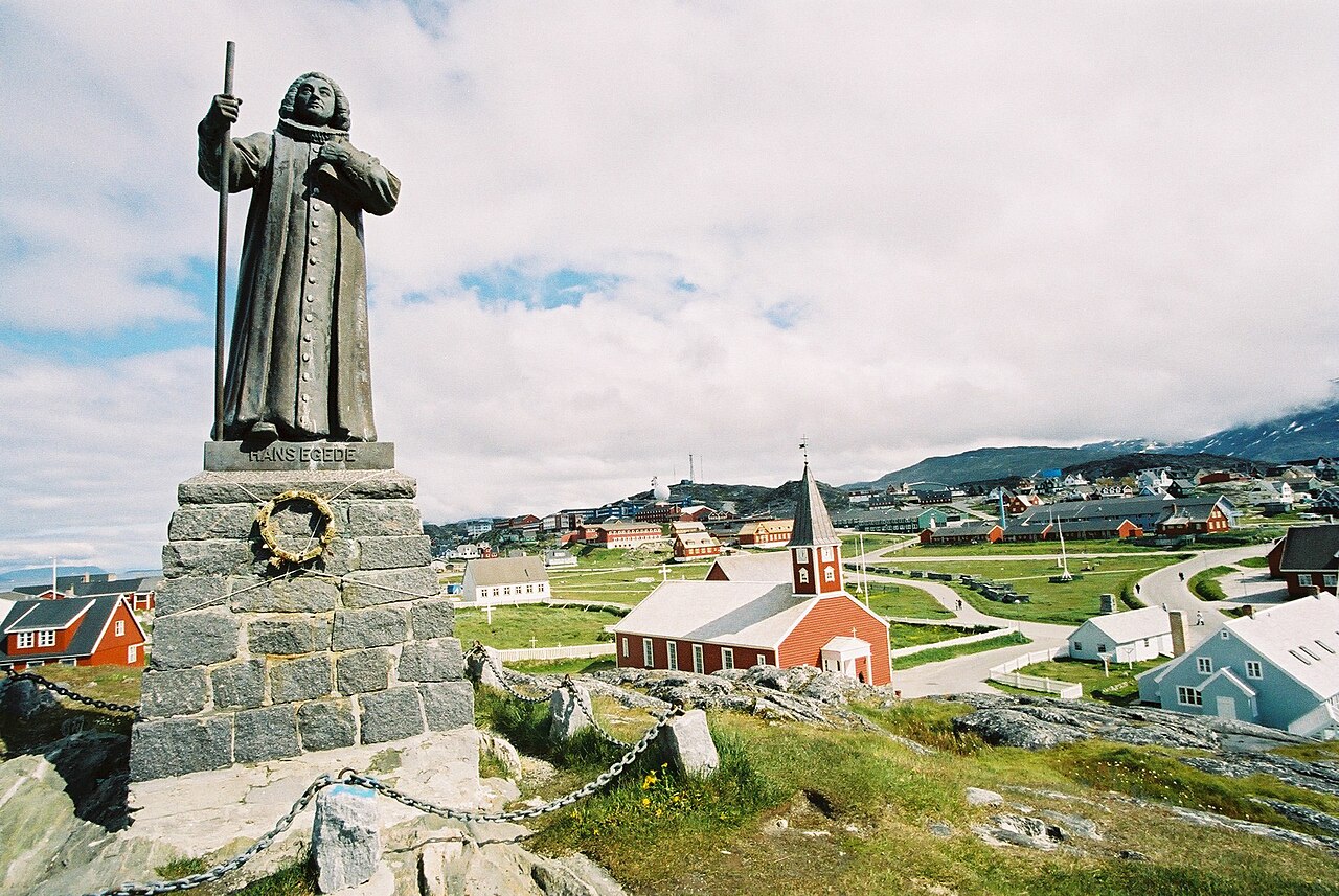 Egede statue Nuuk - 2008