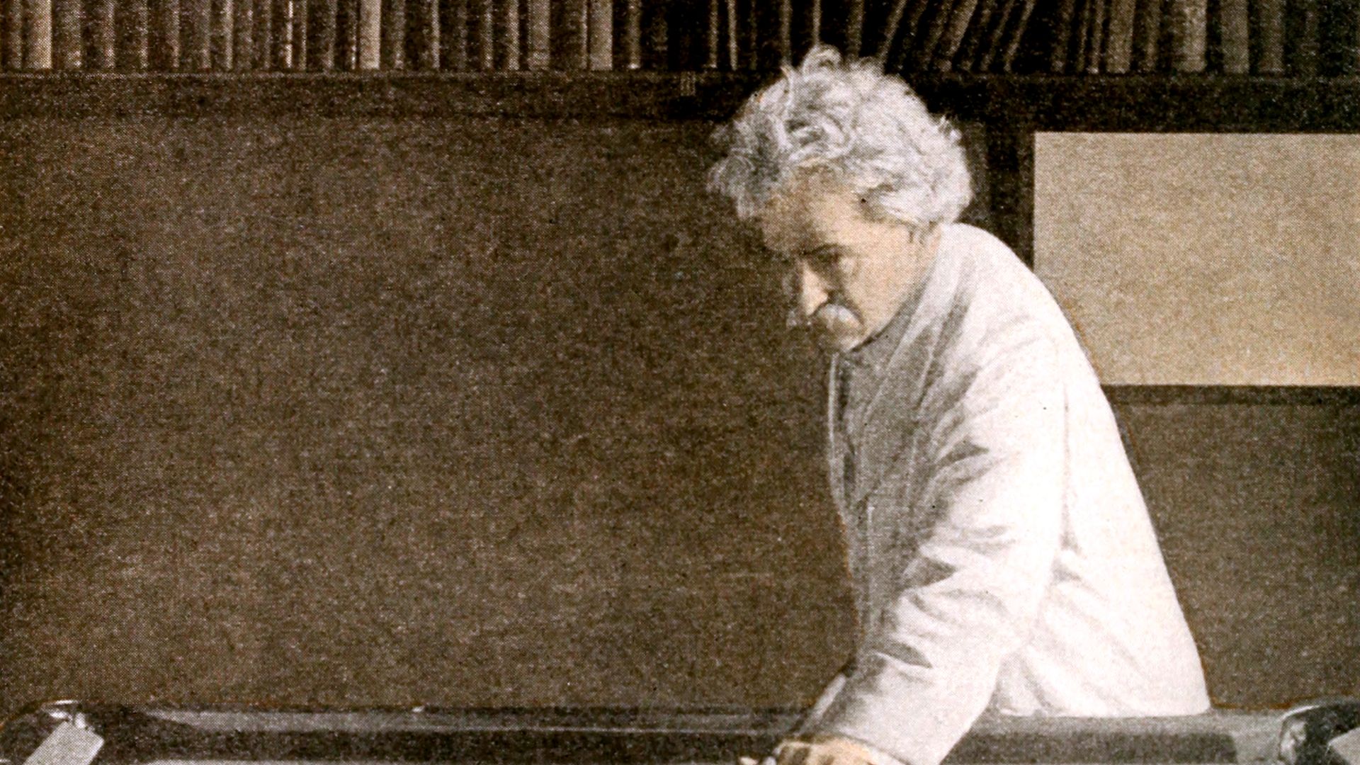 File:Mark Twain - Jul 1908 PC.jpg